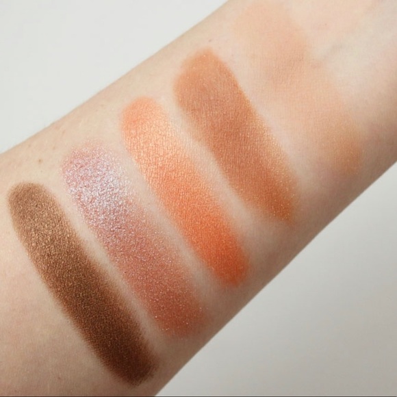 Urban Decay LIGHT BEAM palette brand new in box - Picture 2 of 2